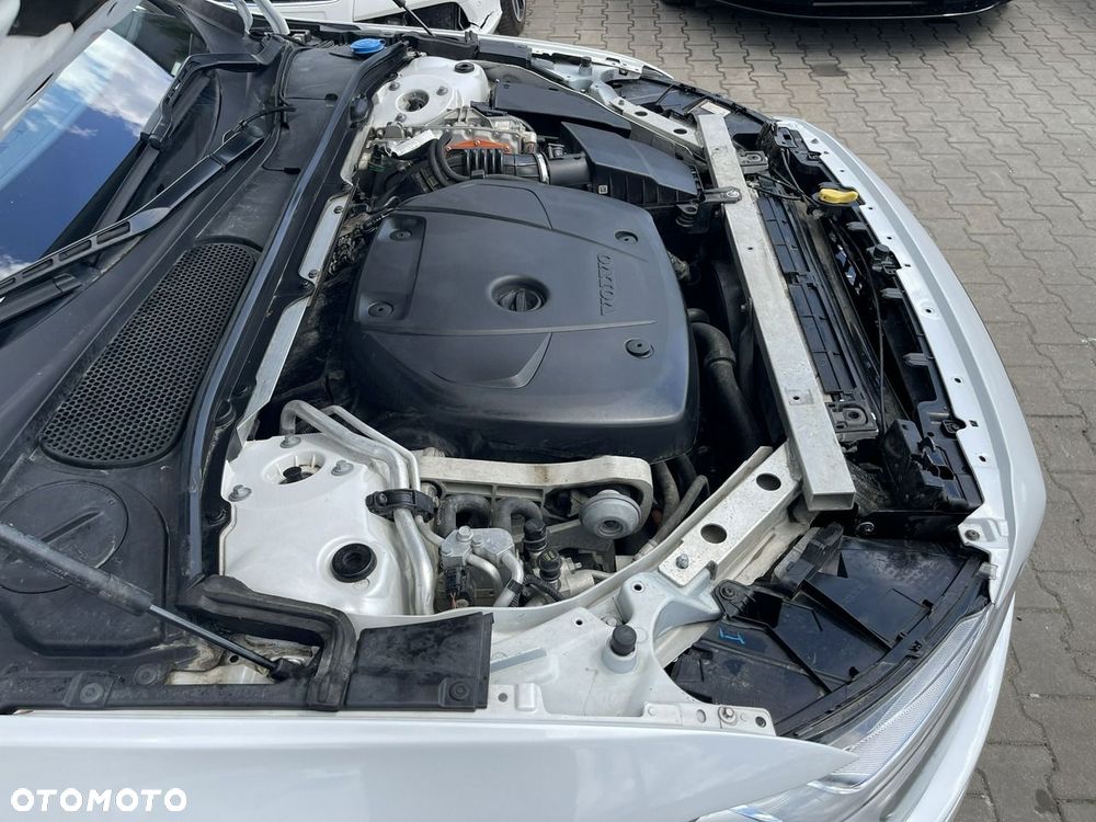Volvo S90 T8 AWD Plug-In Hybrid R-Design - 20
