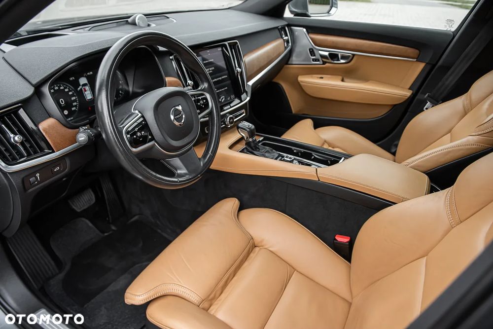 Volvo V90 D5 AWD Geartronic Inscription - 5