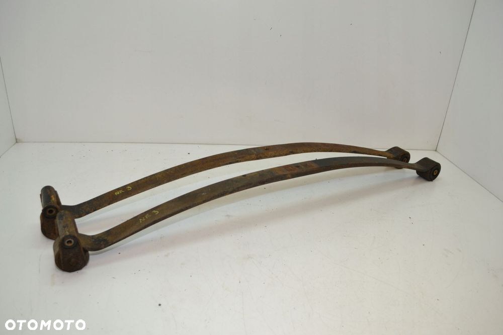 SPRINTER 906 CRAFTER I PIÓRO RESOR TYLNY KOMPLET 2 SZT A9063201806 - 1