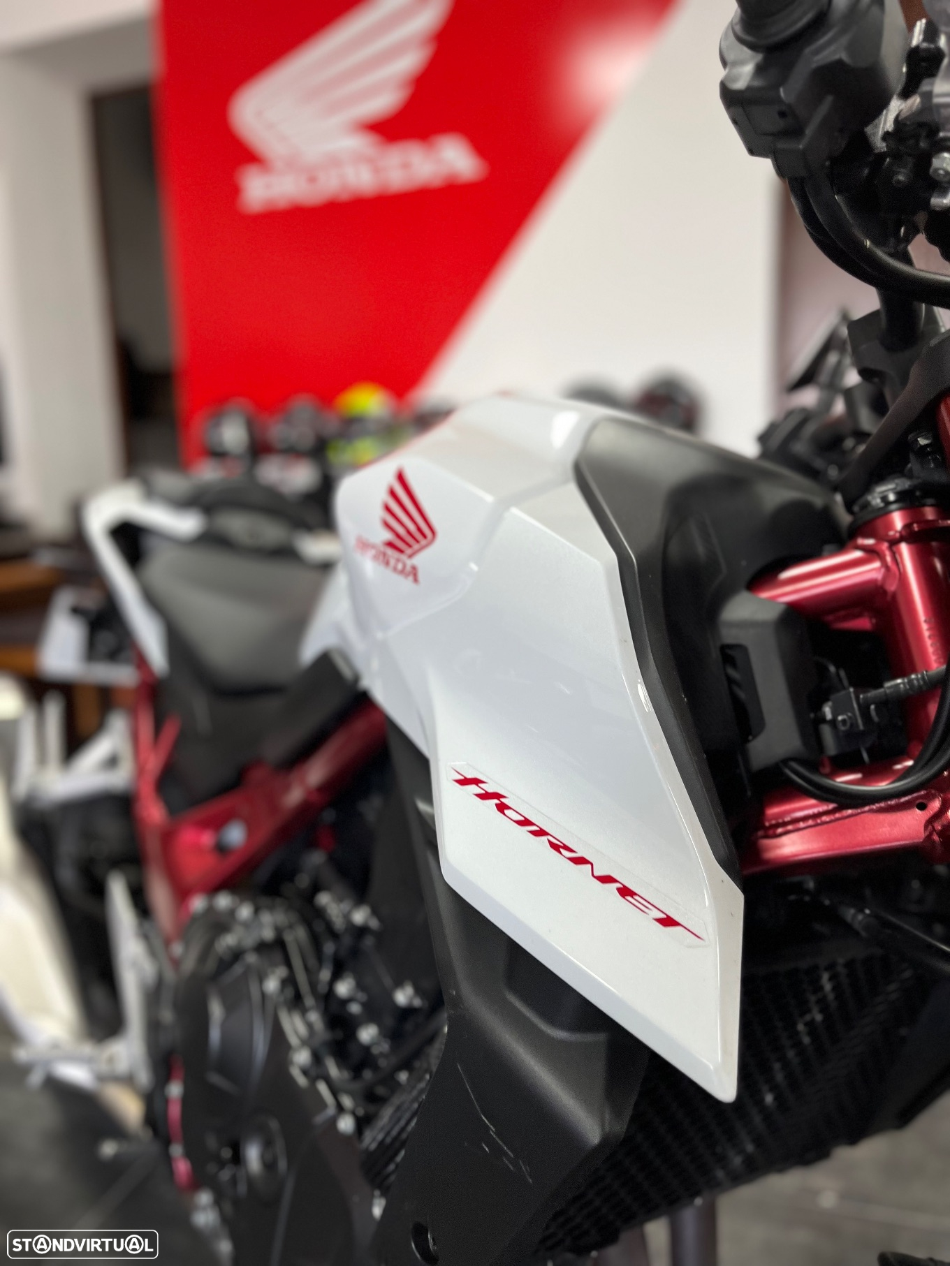 Honda Hornet - 2