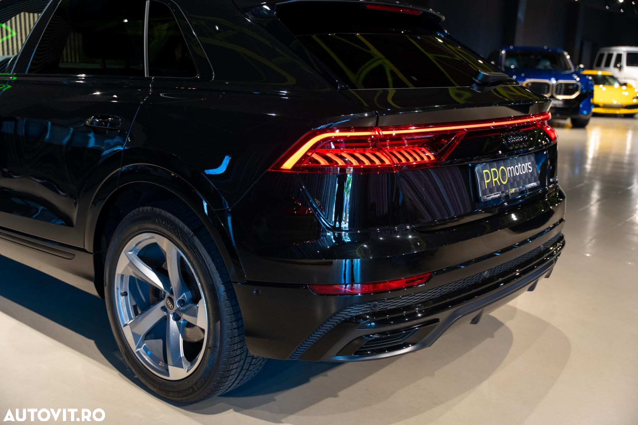 Audi Q8 - 2