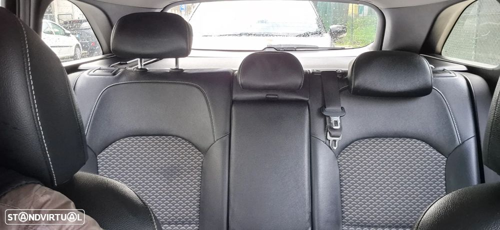 Kia Ceed SW 1.0 T-GDI Sport - 11