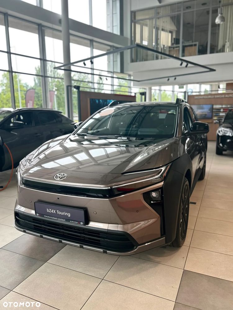 Toyota bZ4X 74.7kWh 4x4 Executive - 10
