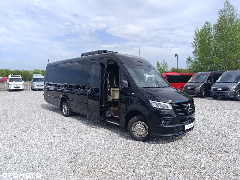 Mercedes-Benz Sprinter 519 - 1