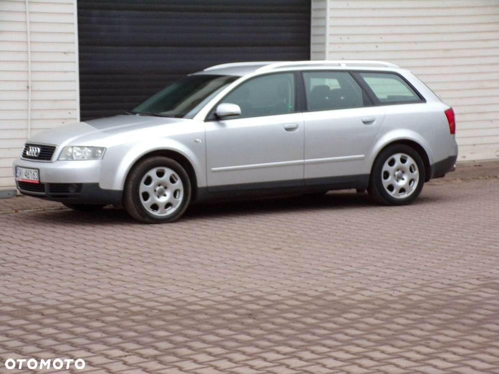 Audi A4 Avant - 6