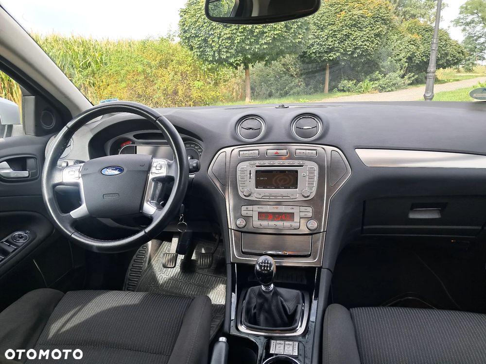 Ford Mondeo 2.0 TDCi Viva Titanium - 18
