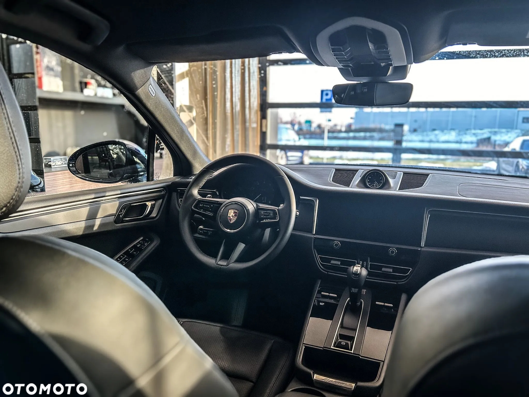 Porsche Macan T - 10