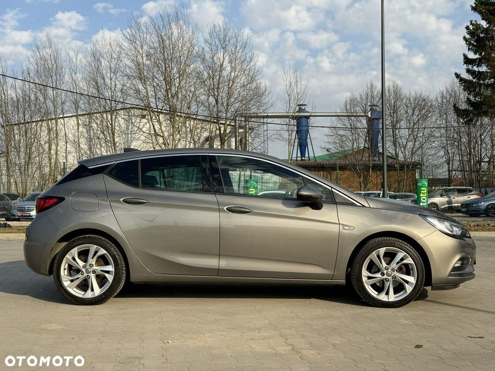 Opel Astra - 12