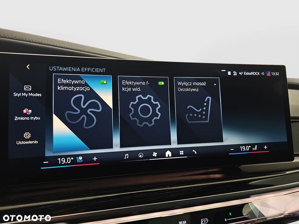 BMW Seria 7 - 21