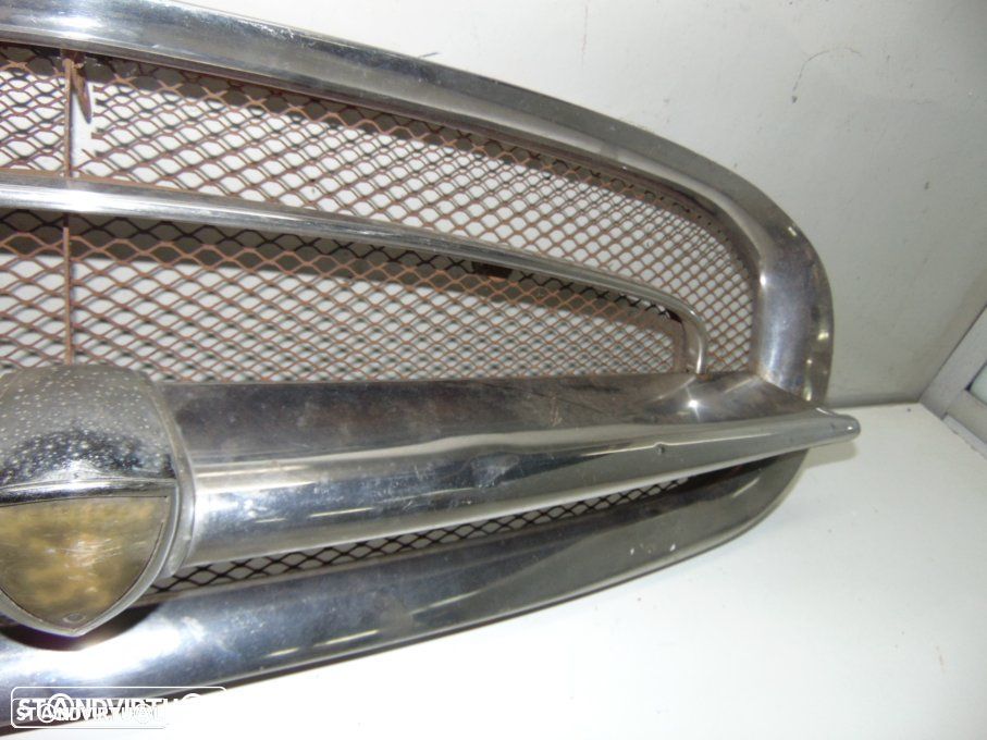 Peugeot 403 CABRIO E OUTROS - bigodes grelha frontal - 3