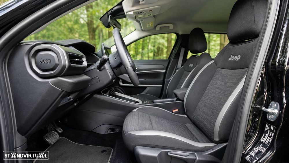 Jeep Avenger 54 kWh Black Edition - 9