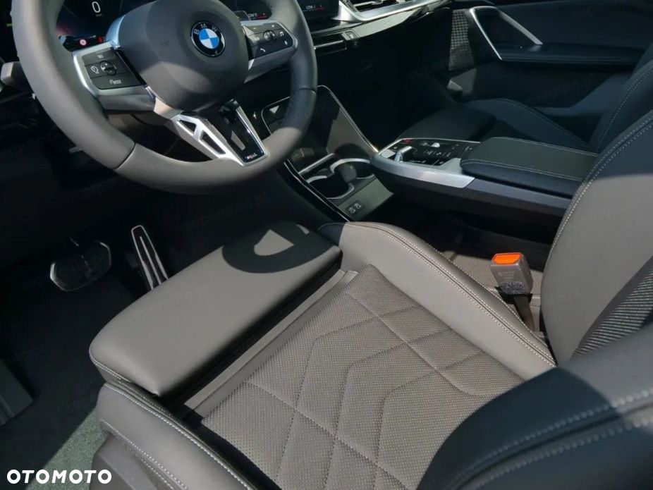 BMW X1 - 8