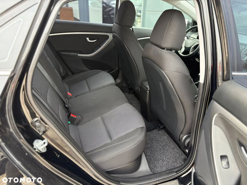 Hyundai i30 1.6 GDI Classic - 13