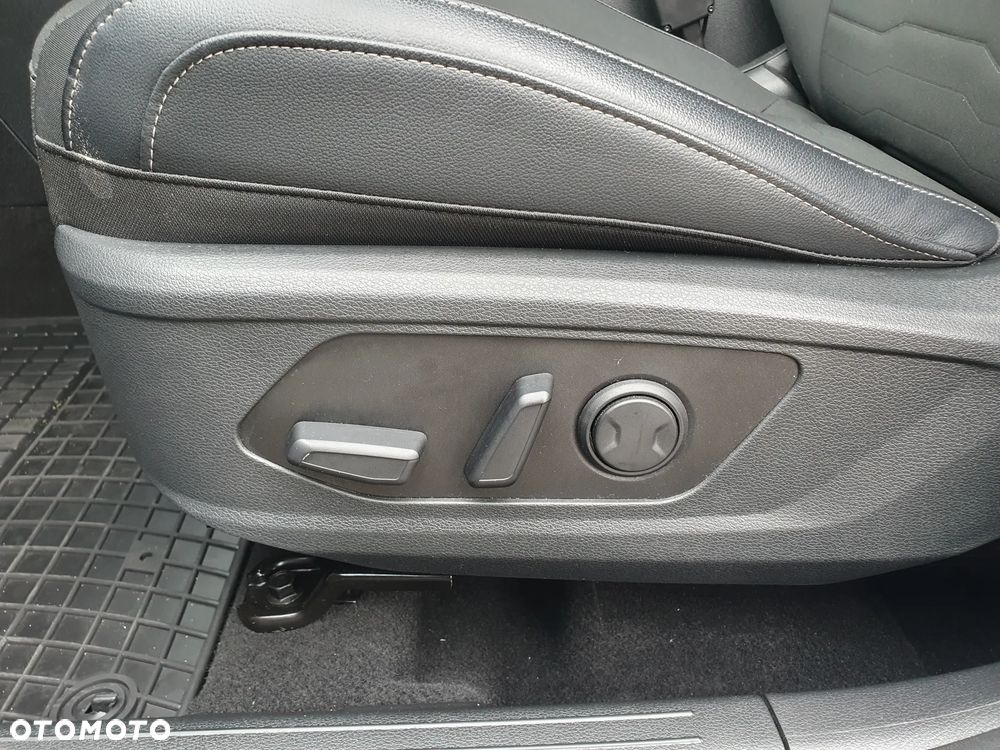 Kia Sportage 1.6 T-GDI Anniversary 2WD DCT - 19