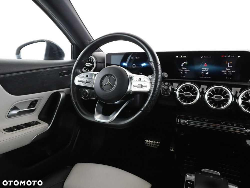 Mercedes-Benz Klasa A 250 7G-DCT - 17