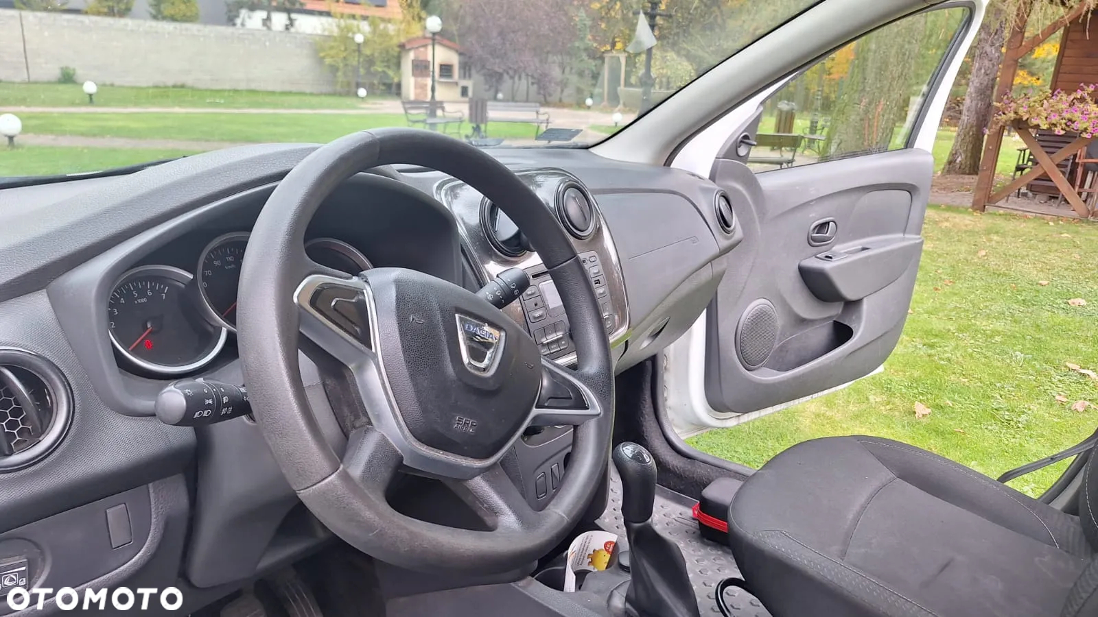 Dacia Logan MCV 1.2 16V Access EU6 - 6