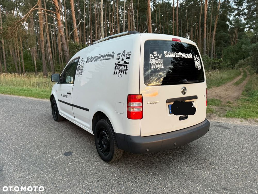 Volkswagen Caddy - 2
