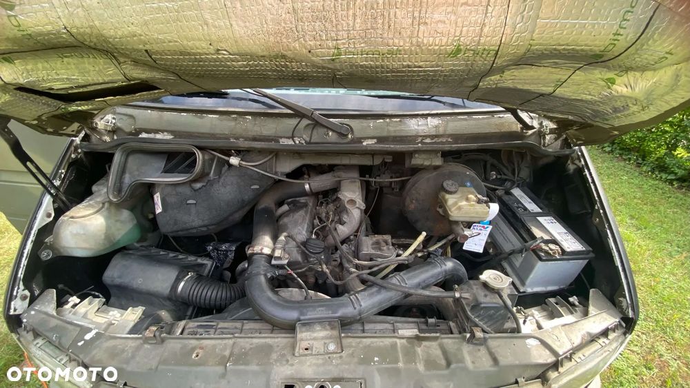 Mercedes-Benz Sprinter - 12