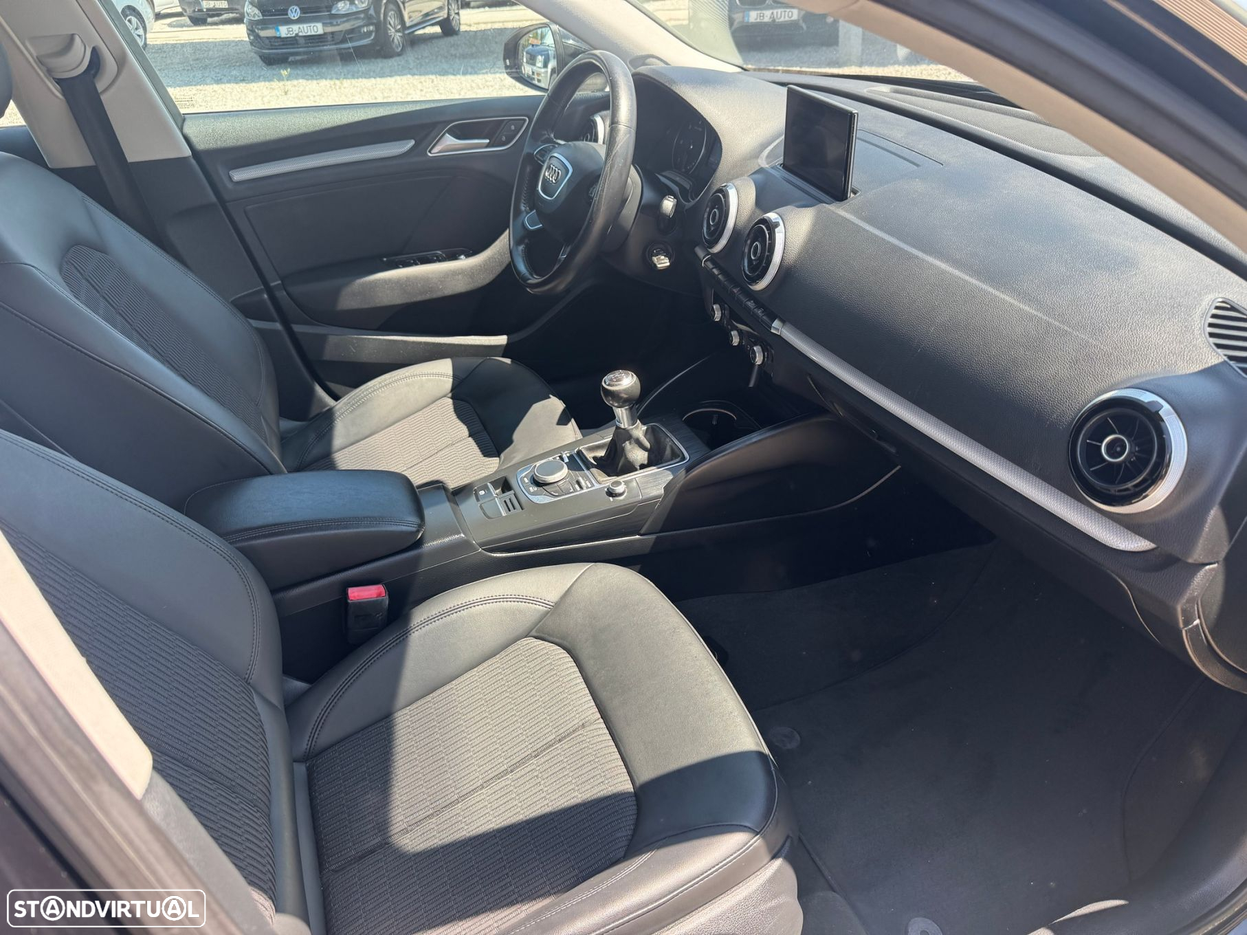 Audi A3 Sportback 1.6 TDI - 10