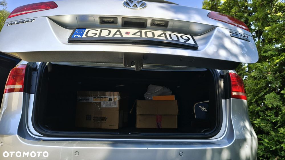 Volkswagen Passat 2.0 TDI Highline R-Style DSG - 20
