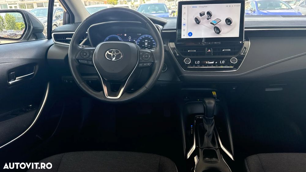 Toyota Corolla 1.8 HSD Business - 11