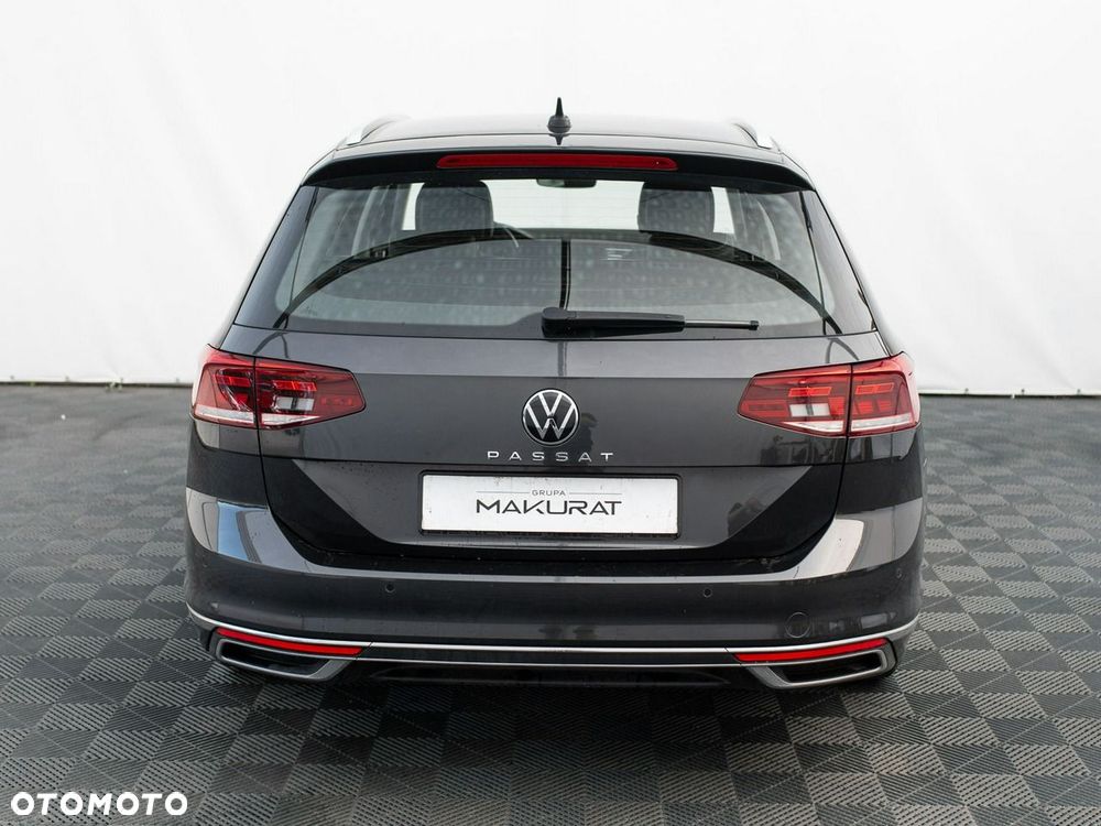 Volkswagen Passat - 9
