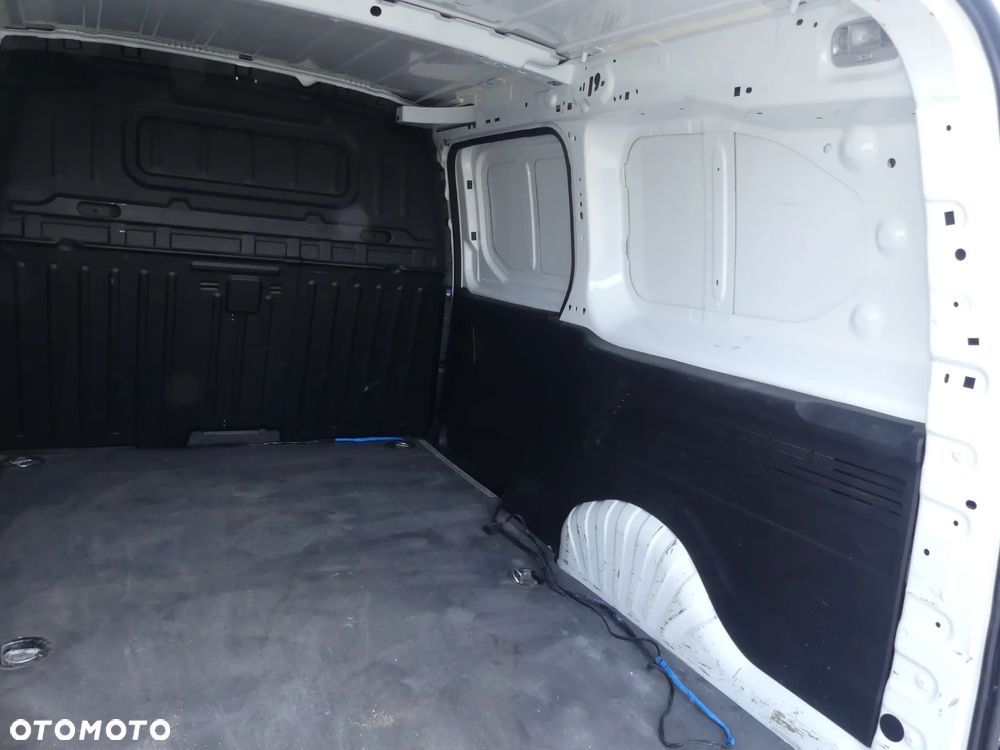 Toyota ProAce City - 17
