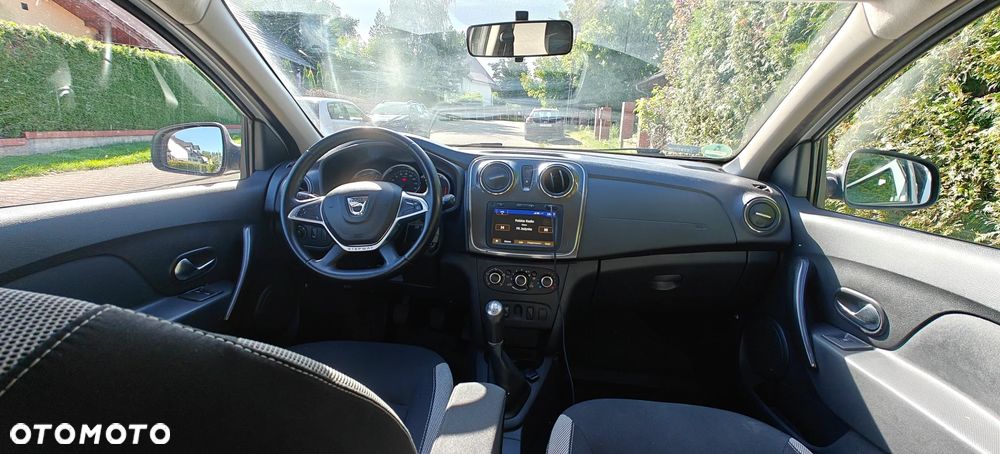 Dacia Sandero Stepway Blue dCi 95 Celebration - 10