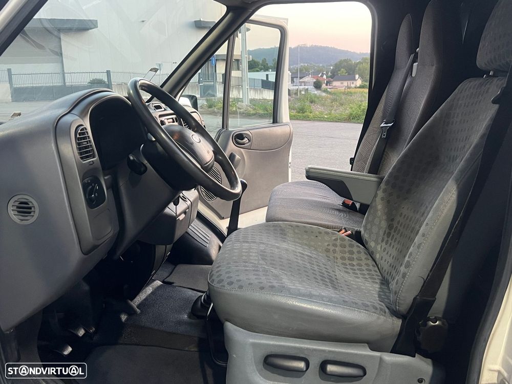 Ford Transit 350L 2.4 TDdi TM - 11