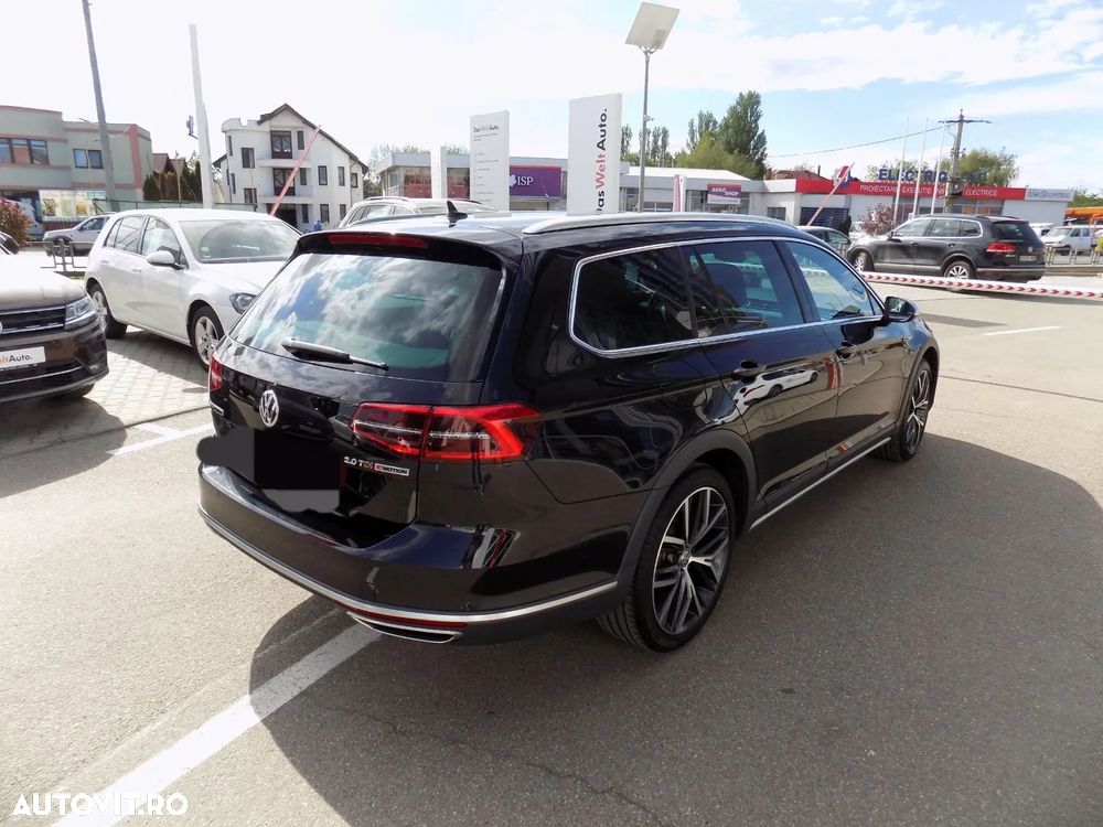 Volkswagen Passat Alltrack 2.0 TDI SCR 4Motion DSG - 3