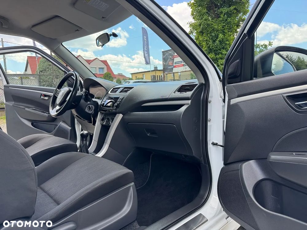 Suzuki Swift 1.2 X-ITE - 23