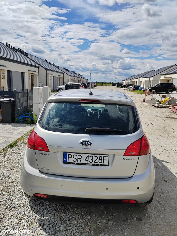Kia Venga 1.4 CVVT Dream-Team Edition - 3
