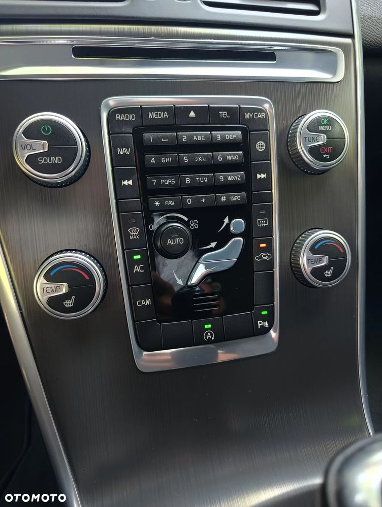 Volvo XC 60 - 28