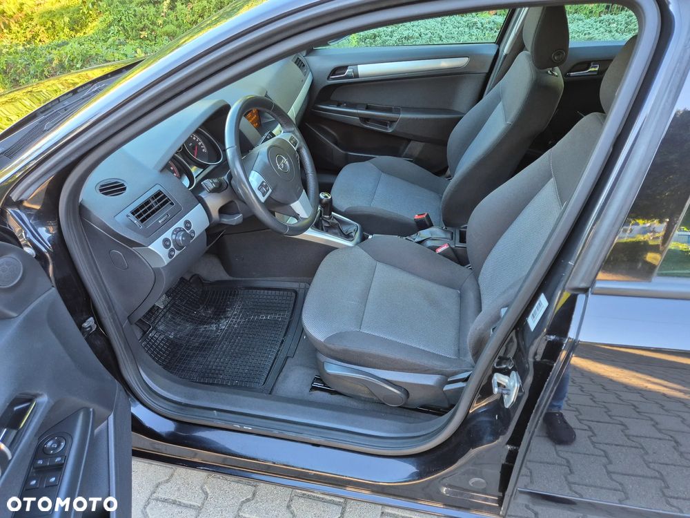 Opel Astra III 1.6 Cosmo - 10