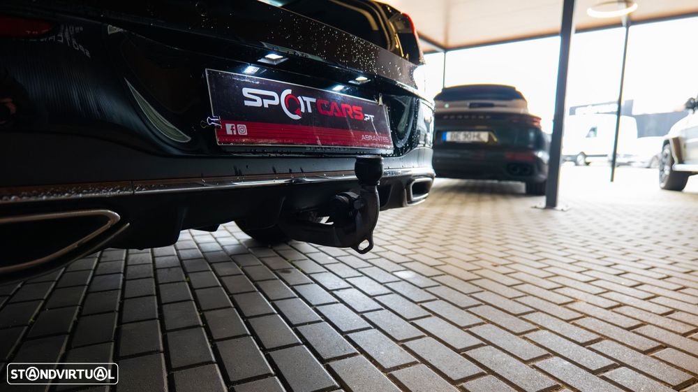 Mercedes-Benz CLA 180 d 7G-DCT AMG Line - 12