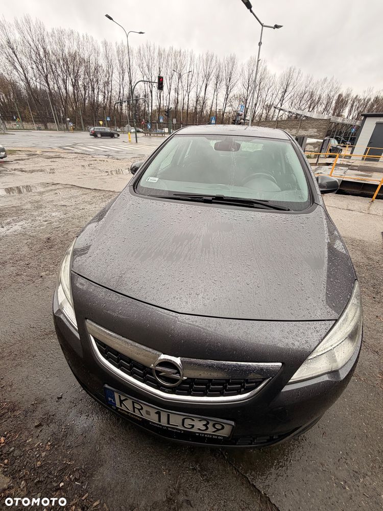 Opel Astra 1.3 CDTI Enjoy ecoFLEX - 4