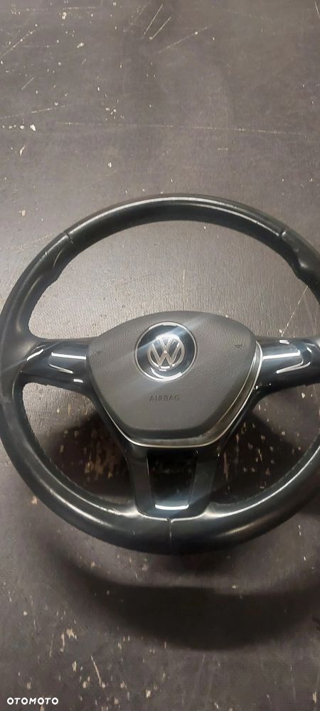 Kierownica vw t6 - 1