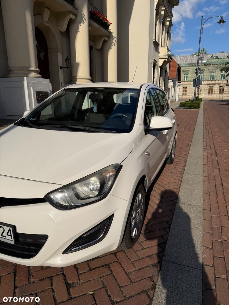 Hyundai i20 1.1 CRDi Classic + - 3