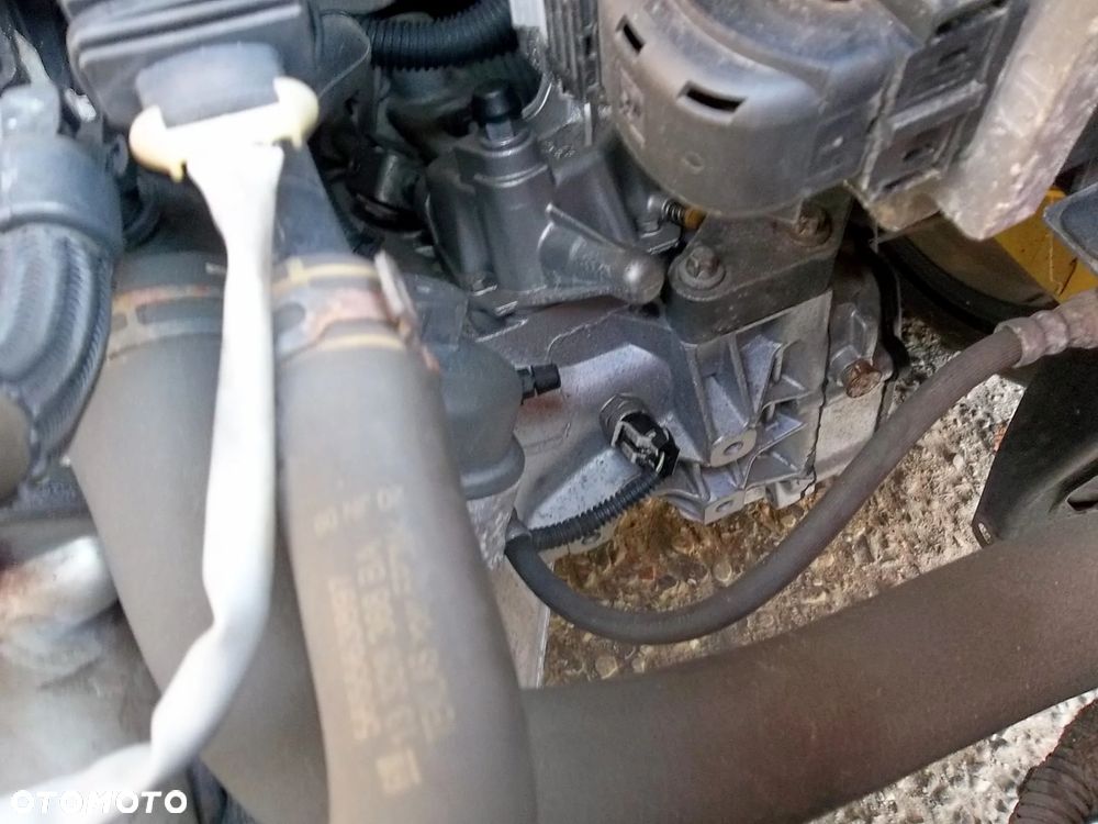 Opel Corsa 1.2 16V Cosmo - 26