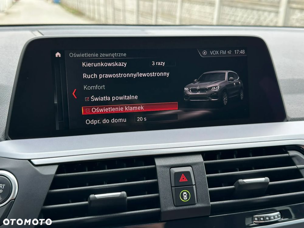 BMW X3 xDrive20i sport - 32