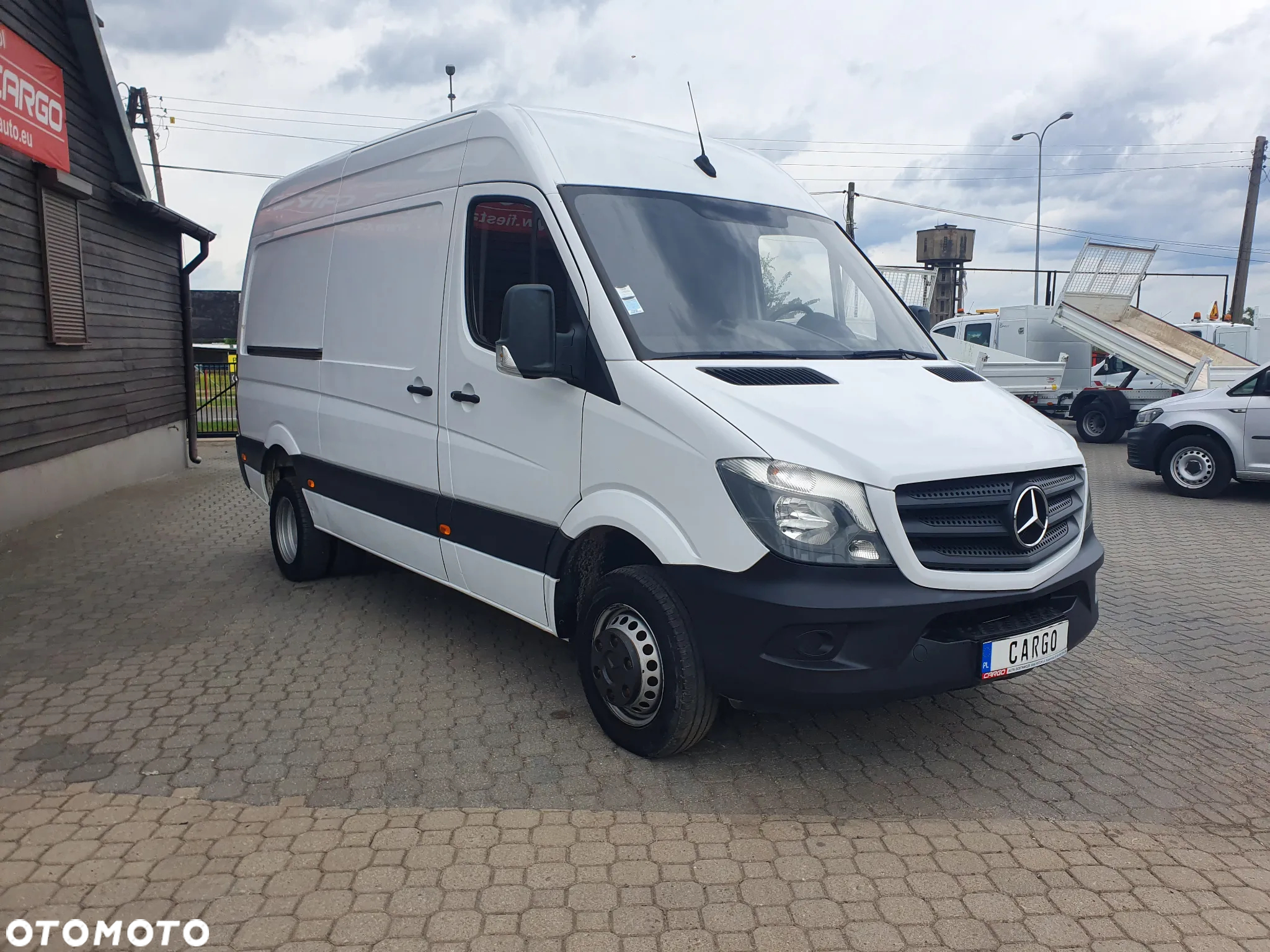 Mercedes-Benz SPRINTER - 4