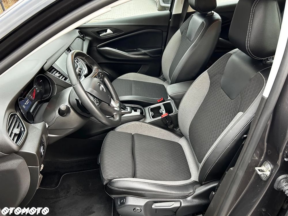 Opel Grandland X 1.6 DI Start/Stop INNOVATION - 33