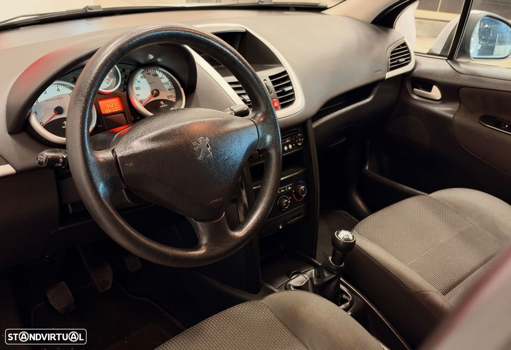 Peugeot 207 1.4 16V Sport - 5