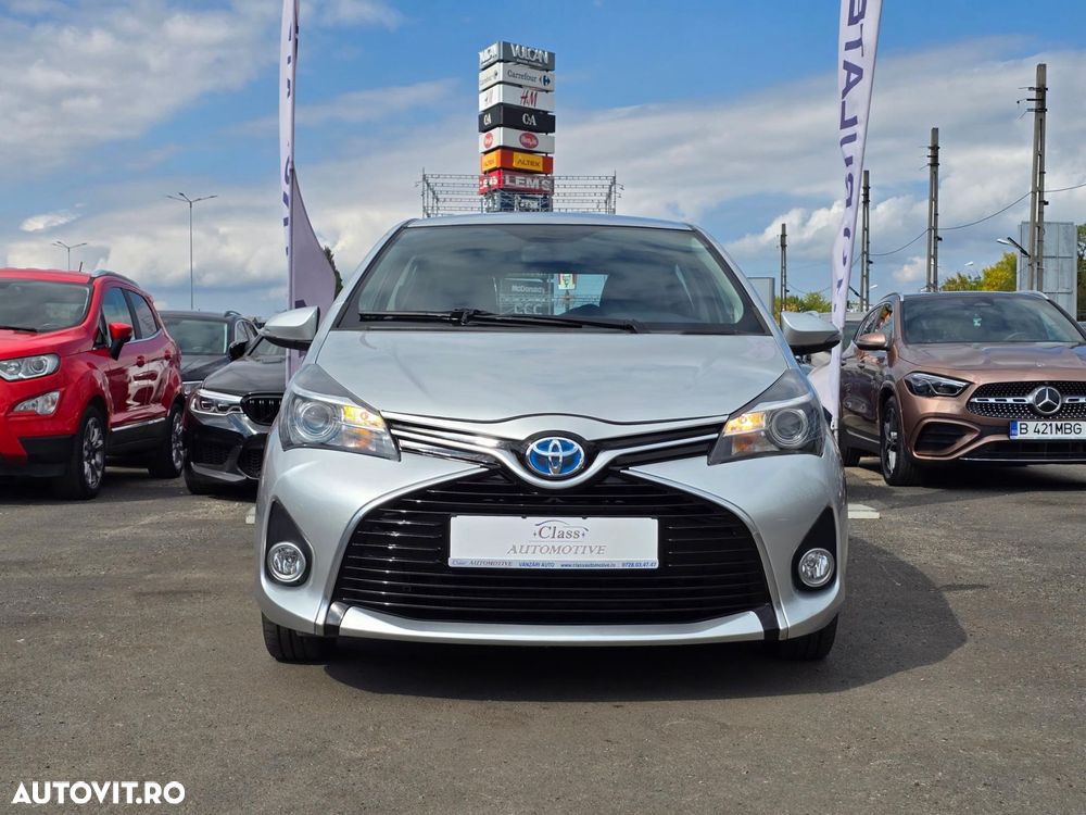 Toyota Yaris - 5