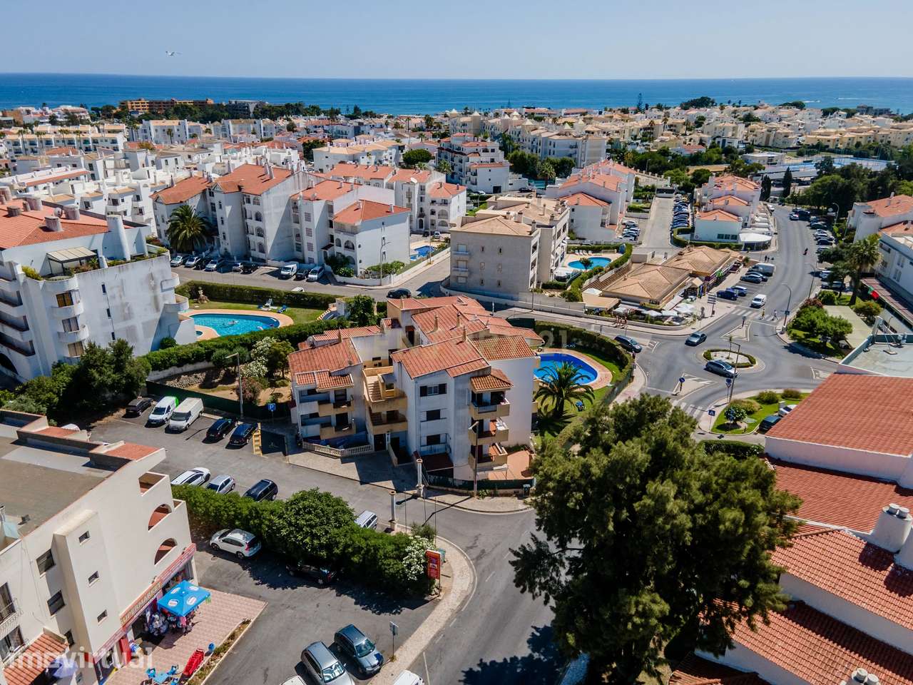 Apartamento T1 com Piscina no centro Albufeira - Grande imagem: 4/20