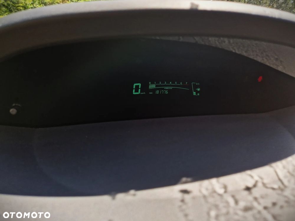 Toyota Yaris 1.3 Luna - 18