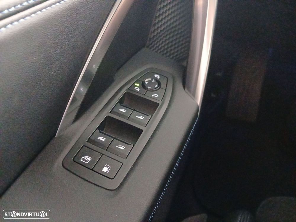 BMW x1 xDrive25e Pack Desportivo M - 19