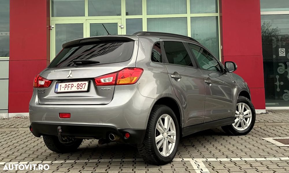 Mitsubishi ASX - 3