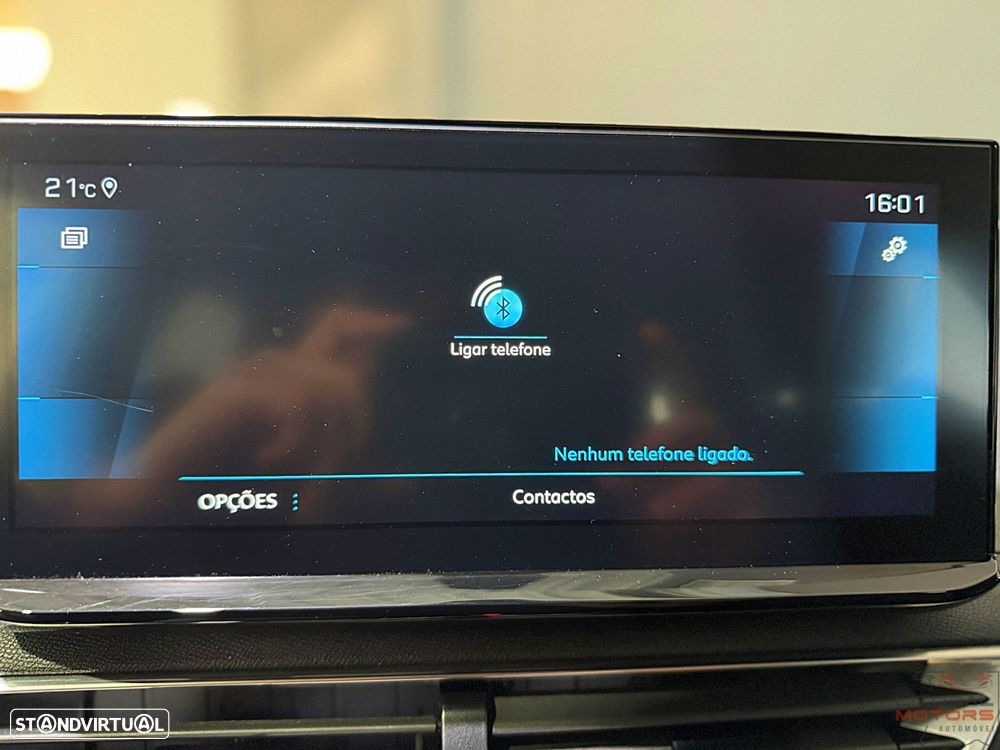 Peugeot 3008 1.2 PureTech Allure Pack EAT8 - 33