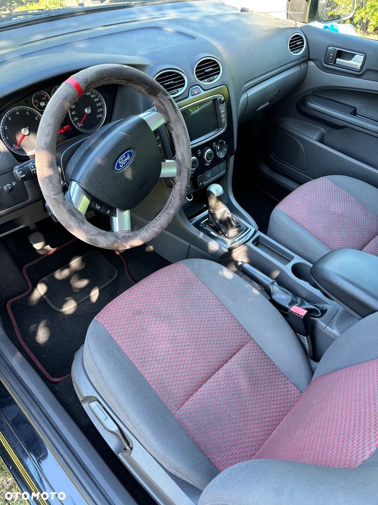 Ford Focus - 13